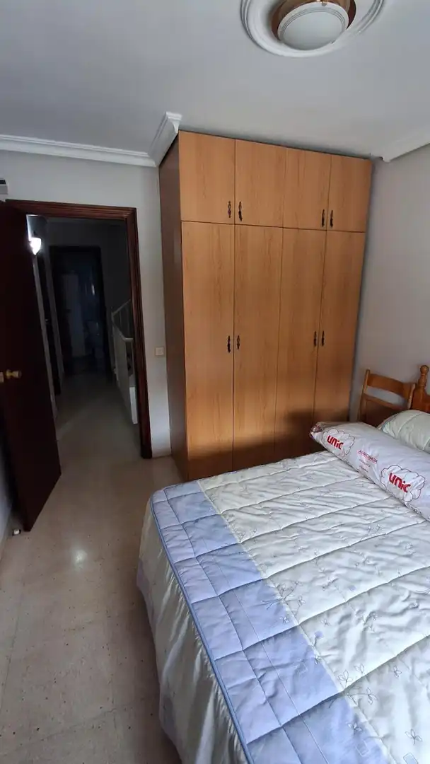 Bedroom of Houses for sale in Sevilla  with Air Conditioner and Storage room