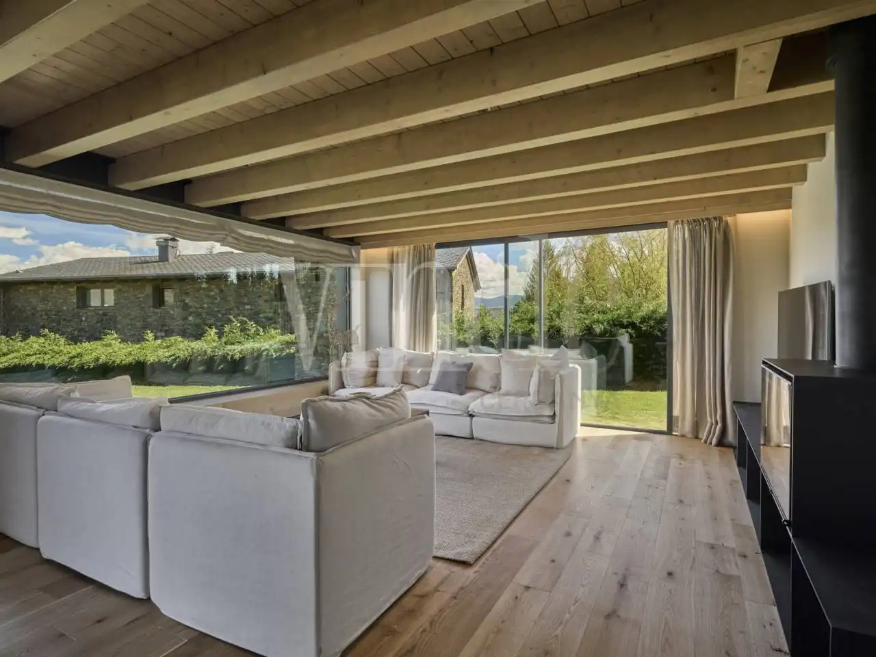 Living room of Houses for sale in Guils de Cerdanya  with Heating, Private garden and Parquet flooring