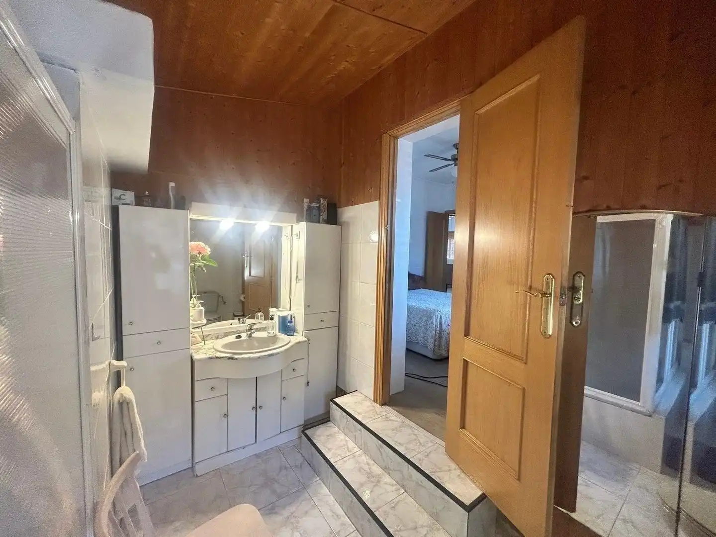 Badezimmer von Haus oder Chalet zum Verkauf in Busot mit Klimaanlage, Privatgarten und Terrasse