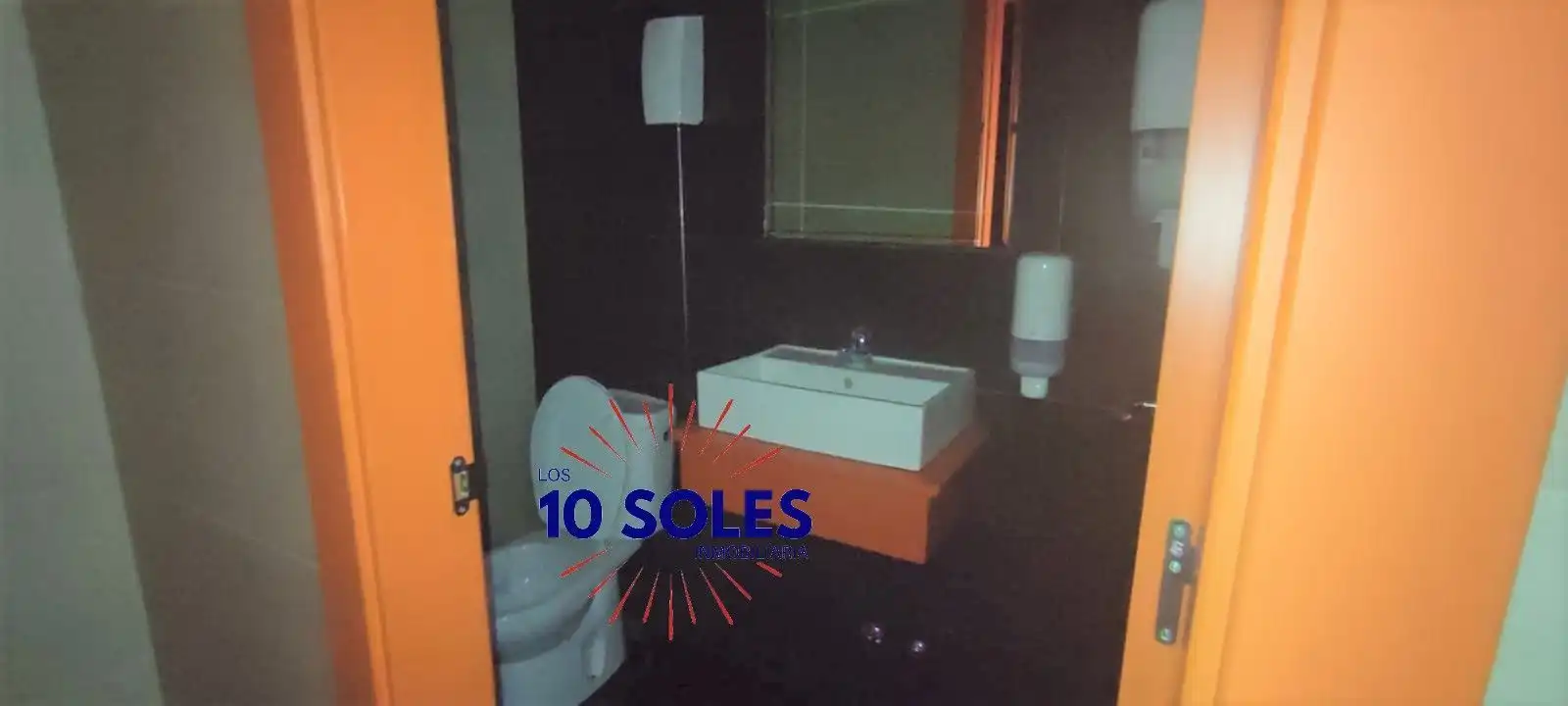 Bathroom of Commercial properties for rent in Orihuela  with Air Conditioner