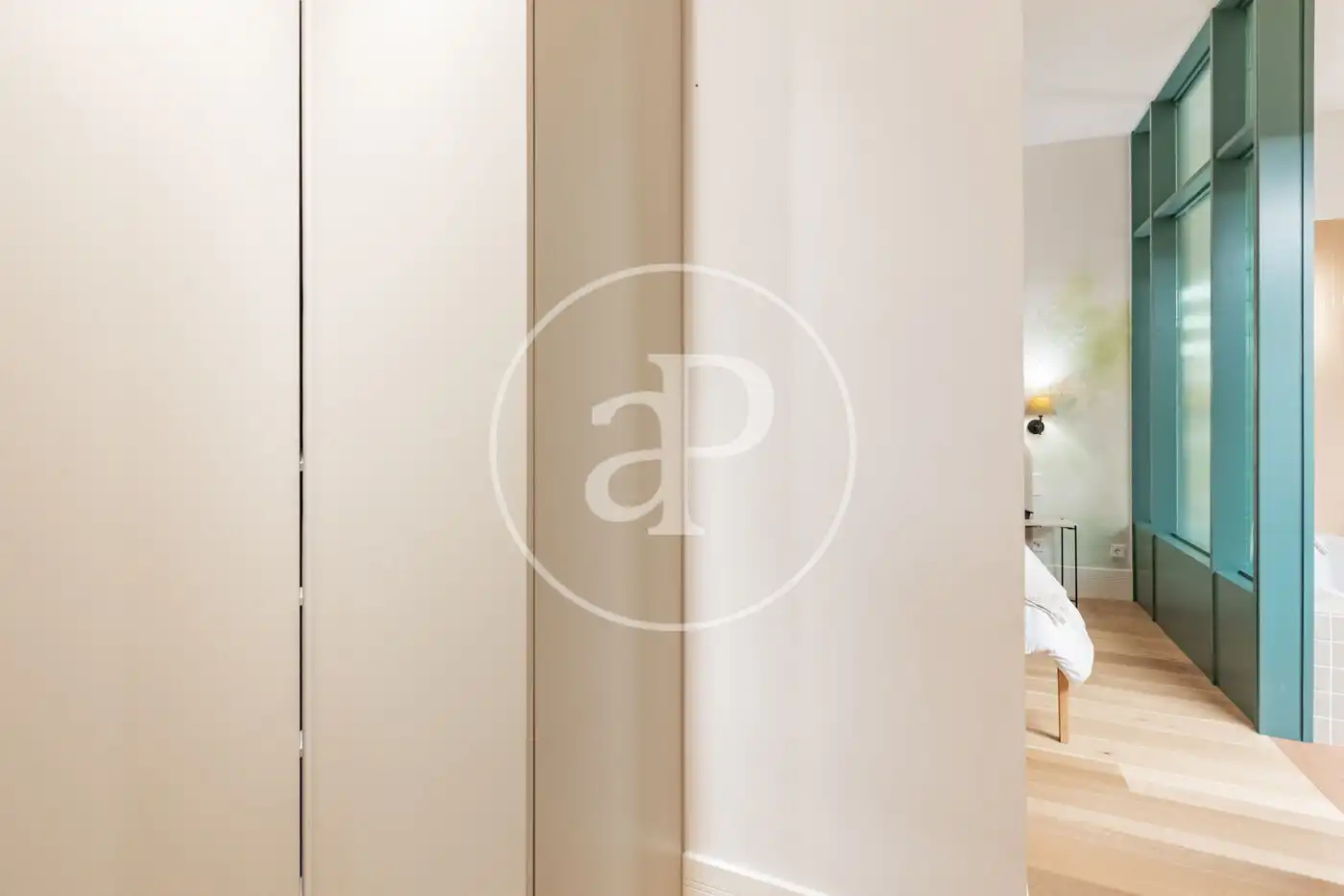 Schlafzimmer von Wohnung zur Miete in Madrid mit Klimaanlage, Heizung und Privatgarten