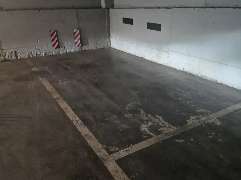 Aparcament de Garatge de lloguer en Vilanova i la Geltrú amb Alarma