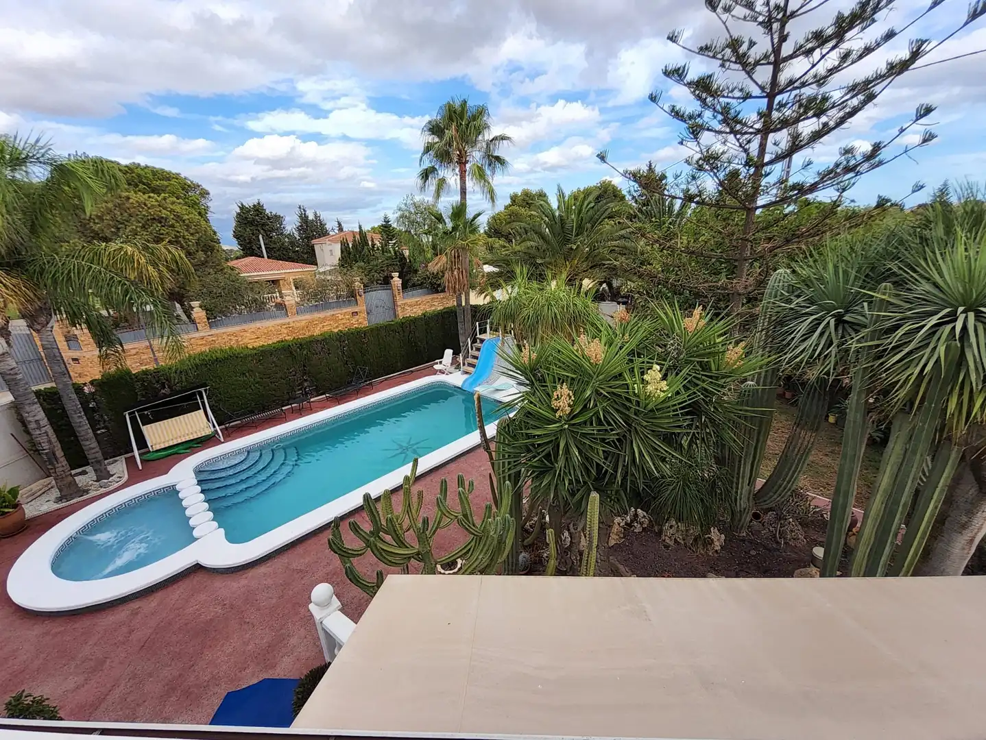 Swimming pool of Houses for sale in San Vicente del Raspeig / Sant Vicent del Raspeig  with Storage room, Swimming Pool and Community pool