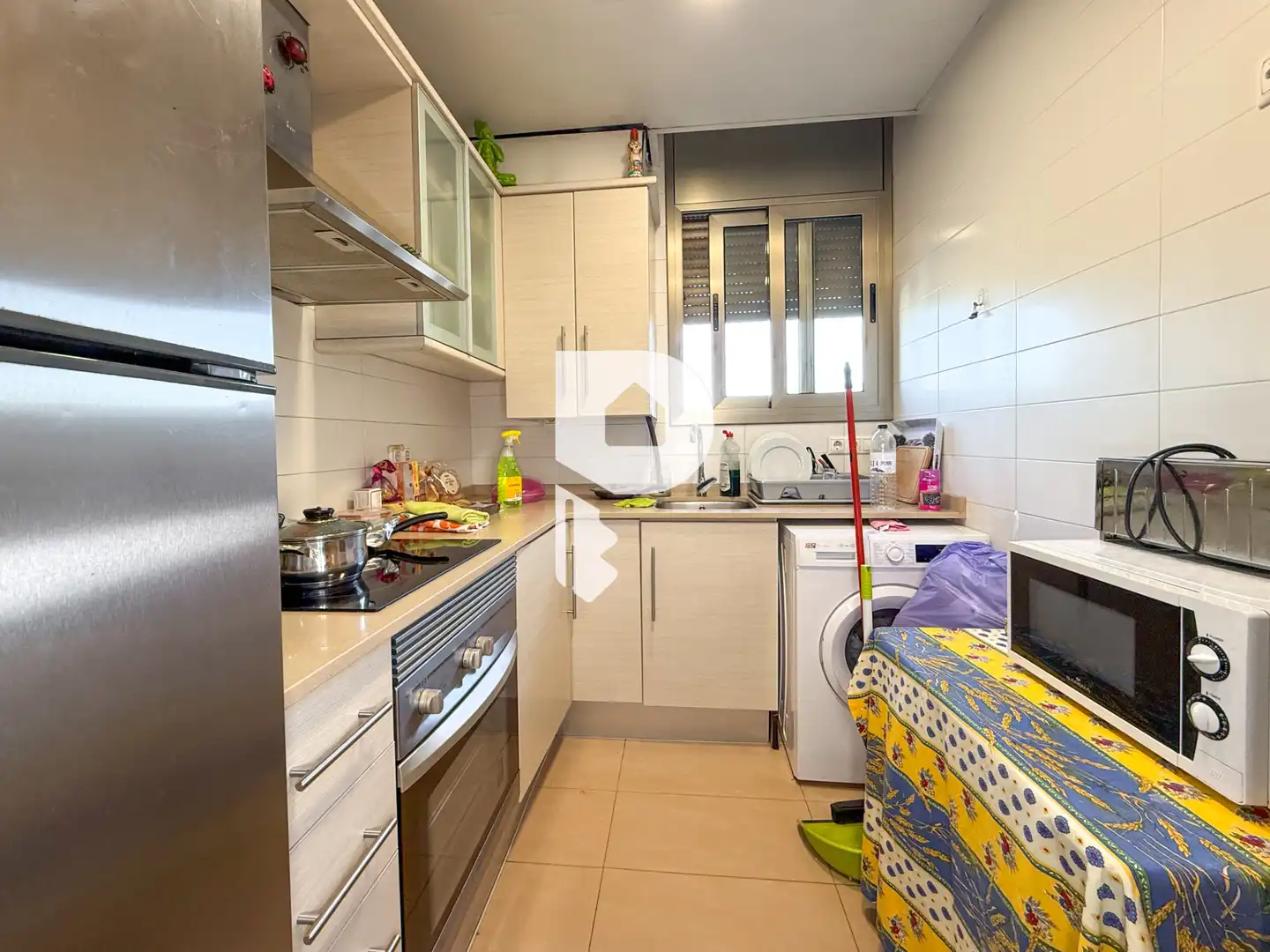 Kitchen of Flat for sale in Sant Vicenç Dels Horts  with Air Conditioner, Heating and Parquet flooring