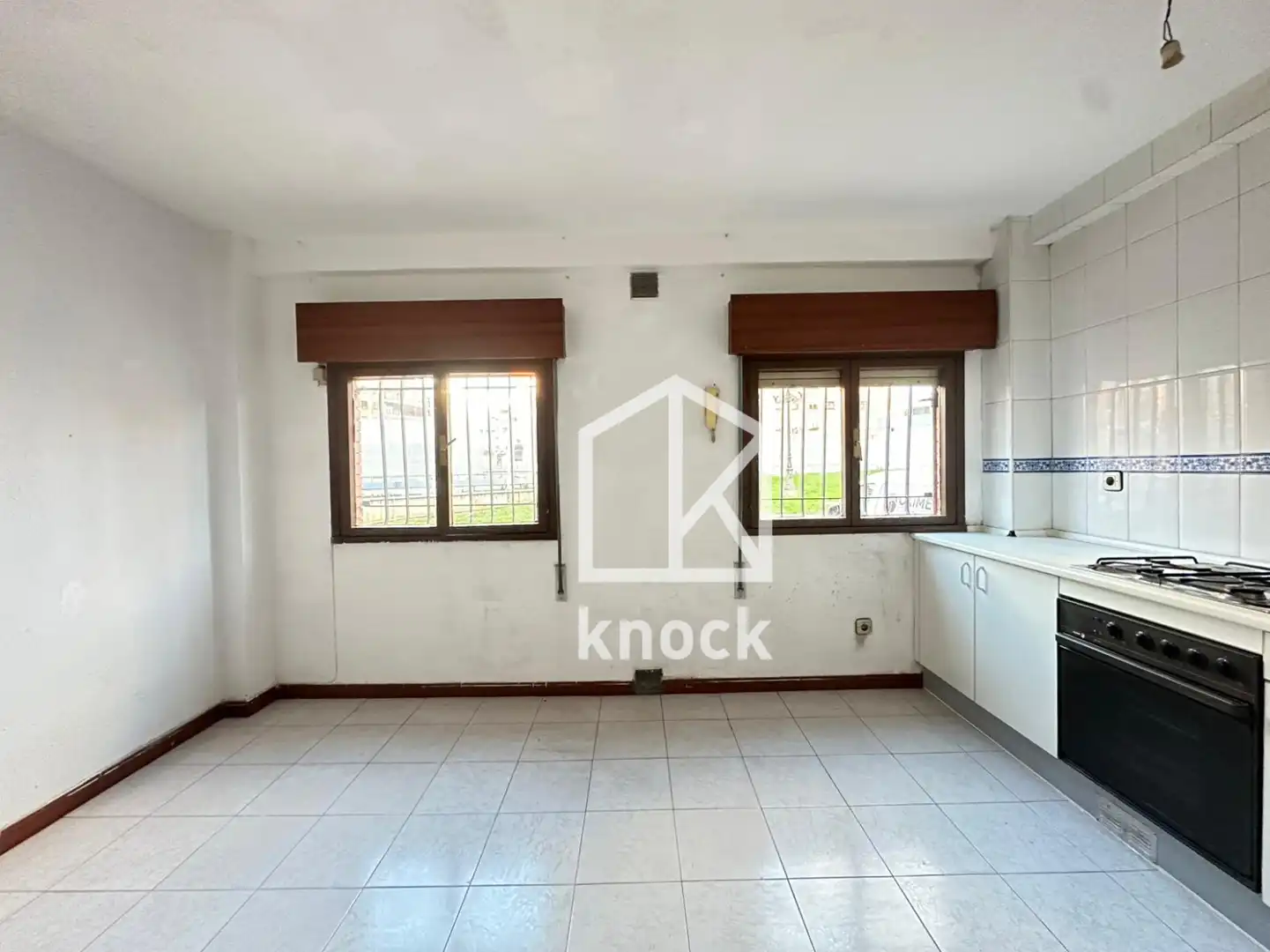 Wohnung zum Verkauf in Oviedo - CL TIGRE JUAN, 3, Corredoría - La Carisa - Prado de La Vega