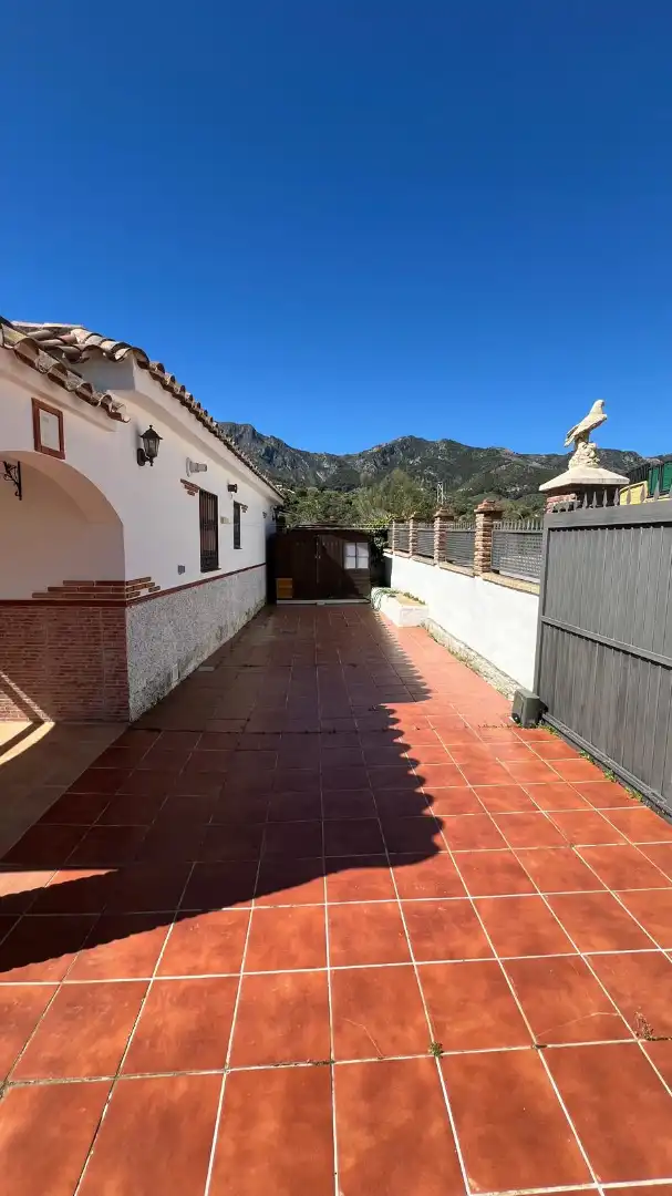 Exterior view of Houses for sale in Carratraca  with Air Conditioner, Heating and Private garden