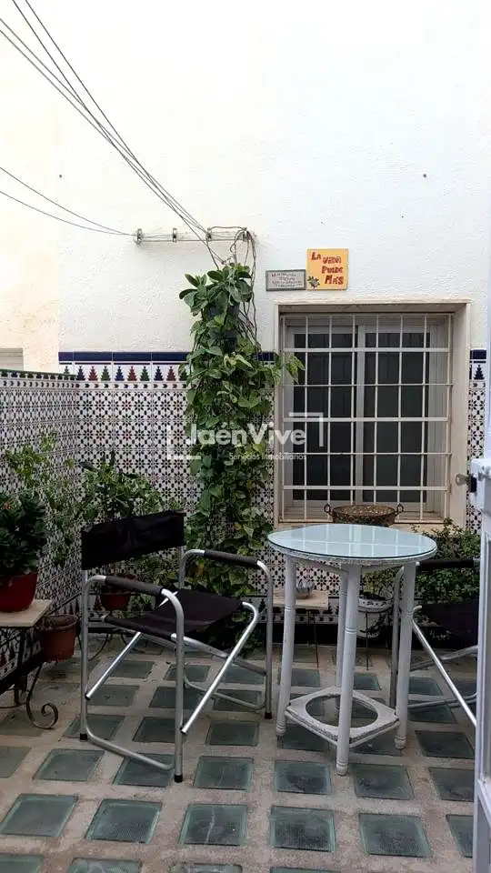 Jardín de Piso en venta en Jaén con Aire acondicionado, Calefacción y Trastero