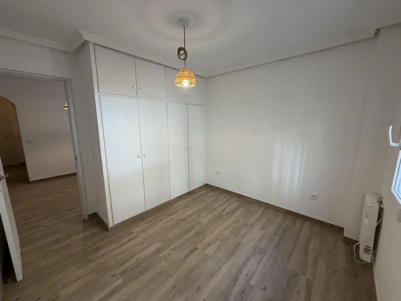 Habitación de Planta baja en venta en Madrid con Calefacción