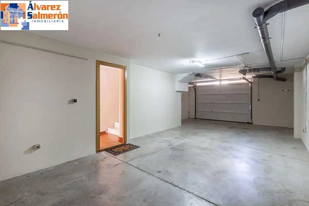 Casa o chalet en venta en Albolote con Aire acondicionado, Calefacción y Jardín privado