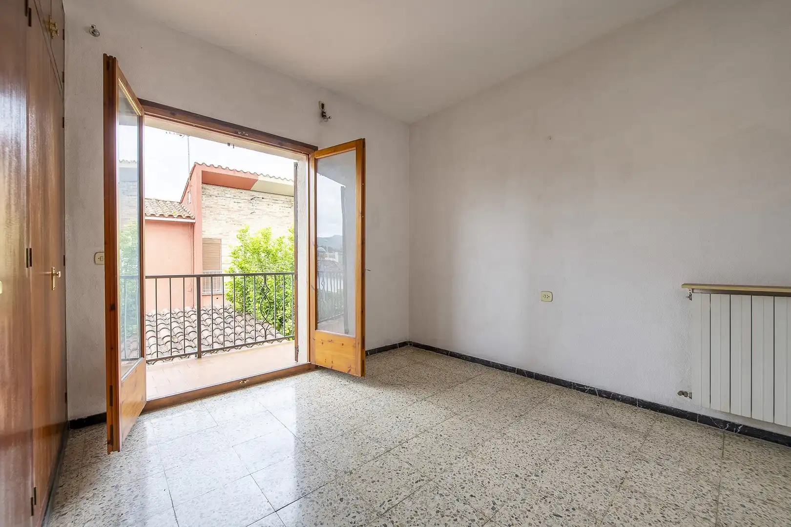 Terrasse von Einfamilien-Reihenhaus zum Verkauf in Banyoles mit Heizung, Terrasse und Balkon
