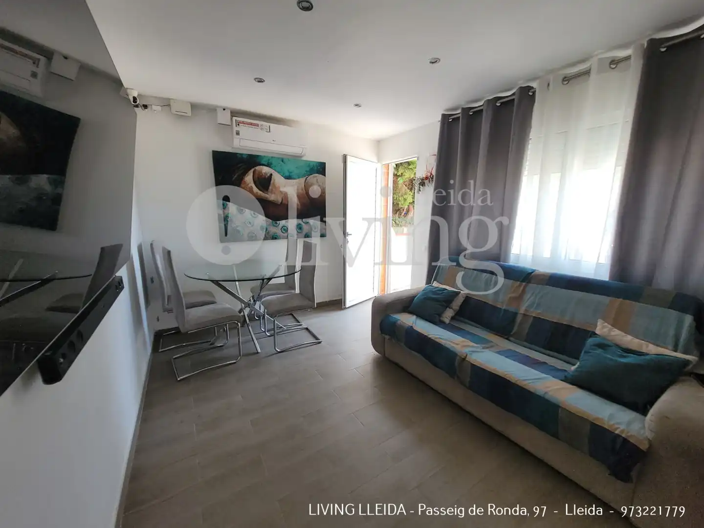 Sala d'estar de Casa o xalet en venda en Lleida amb Aire condicionat, Calefacció i Jardí privat