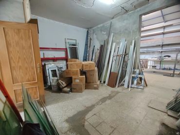 Local comercial en venta en Calle Pomponio Mela