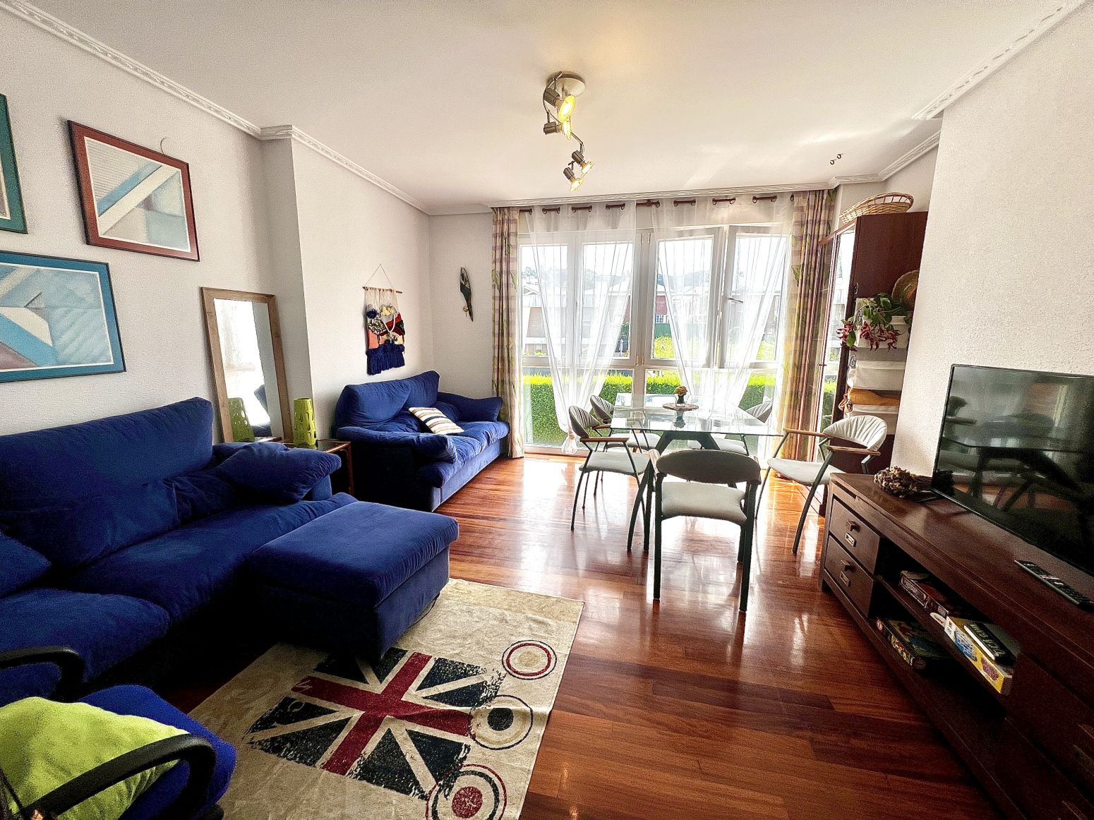 Sala d'estar de Pis de lloguer en Santander amb Calefacció, Jardí privat i Parquet