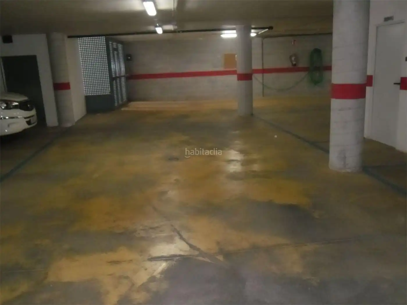 Aparcament en venda a Calle Echevarria 60