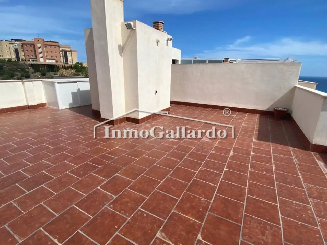 Terrasse von Dachboden zum Verkauf in Rincón de la Victoria mit Klimaanlage, Terrasse und Abstellraum