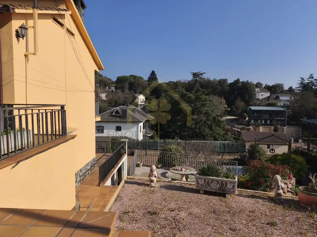 Exterior view of Houses for sale in Sant Pere de Vilamajor  with Balcony