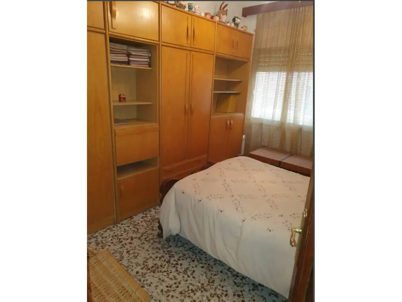 Habitación de Piso en venta en Villanueva de la Serena con Calefacción, Terraza y Amueblado