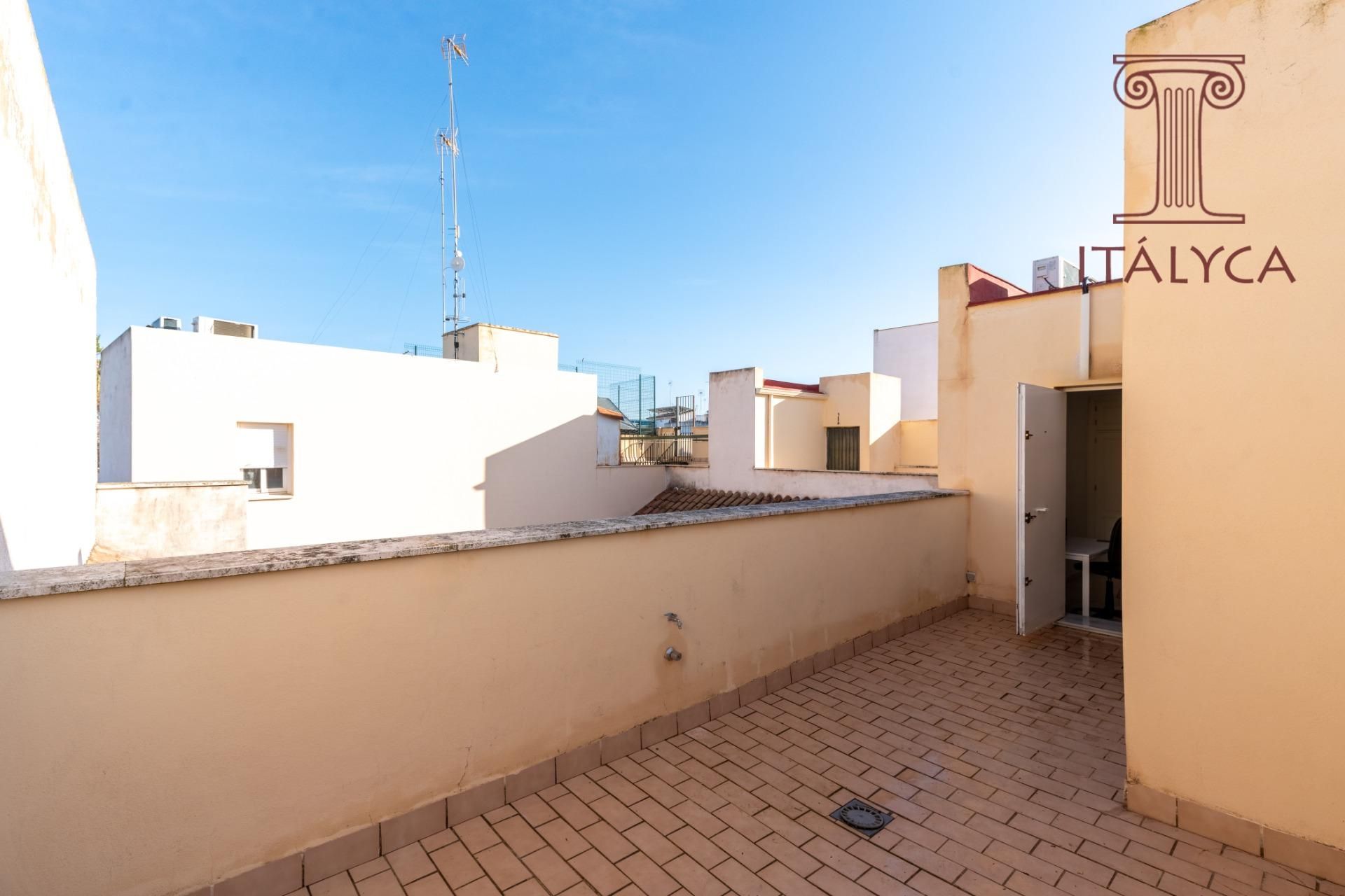 Terrace of Duplex for sale in Sanlúcar la Mayor  with Air Conditioner, Terrace and Storage room