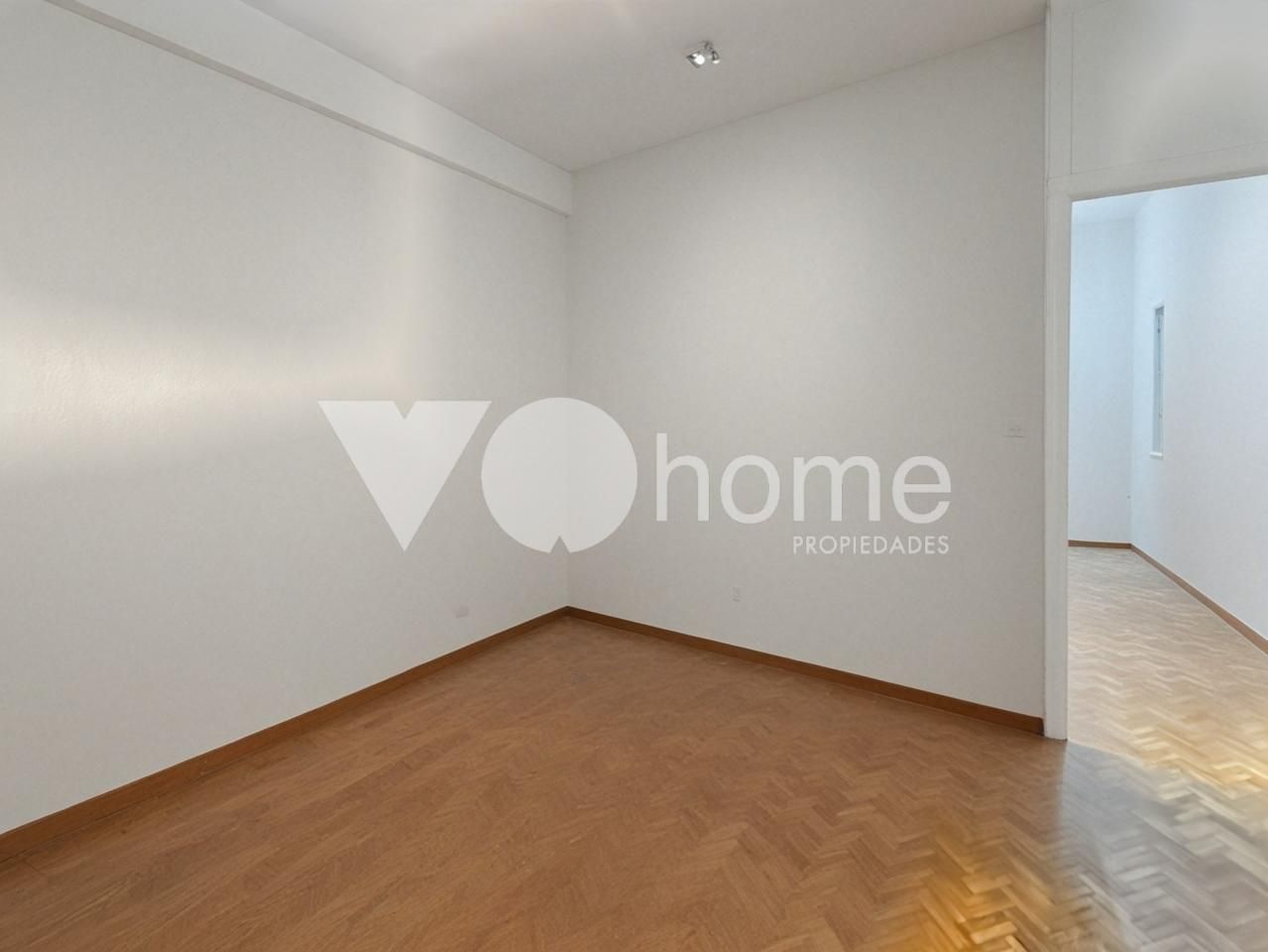 Bedroom of Flat for sale in  Madrid Capital  with Heating and Parquet flooring