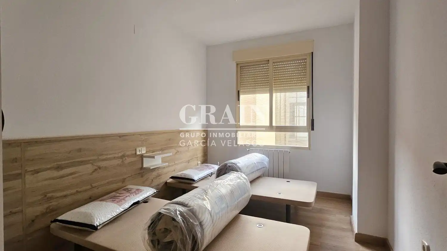 Dormitori de Apartament en venda en Albacete amb Calefacció i Balcó