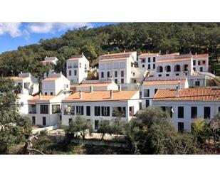 Vista exterior de Casa o xalet de lloguer en Aracena amb Calefacció, Jardí privat i Terrassa