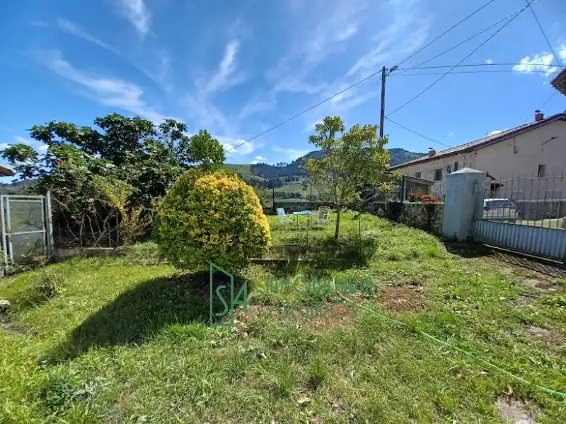 Einfamilien-Reihenhaus zum Verkauf in Oviedo  mit Privatgarten, Möbliert und Ofen