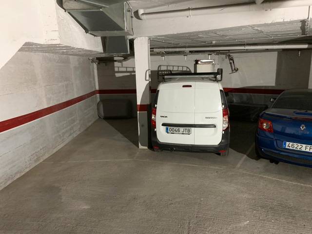 Garaje en Alquiler en Carrer de la Mare de Déu de Núria, 41 en Cerdanyola Nord