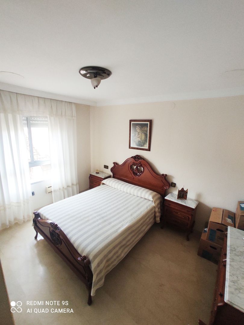 Bedroom of Flat to rent in  Granada Capital  with Furnished, Oven and Washing machine
