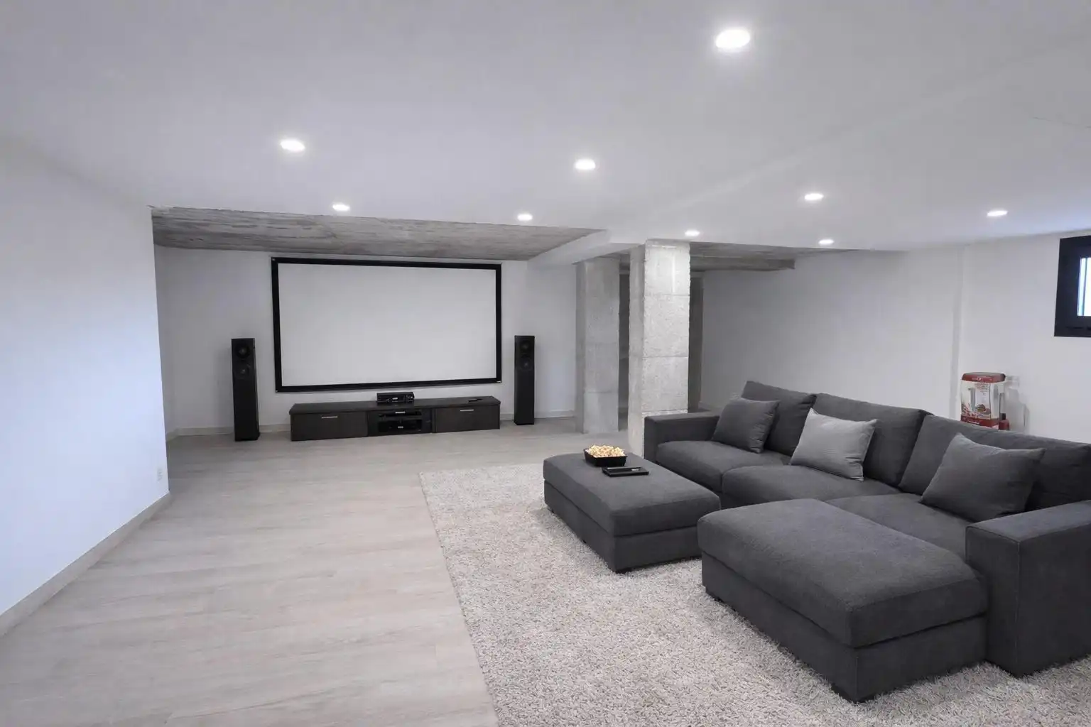 Houses for sale in Colmenar  with Air Conditioner, Heating and Terrace