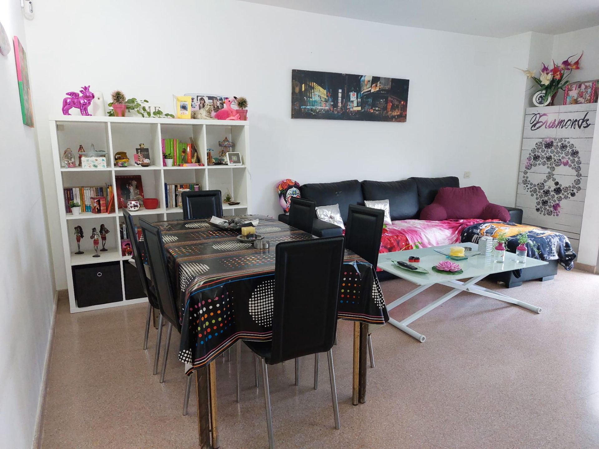 Living room of Flat for sale in  Barcelona Capital  with Oven and Balcony