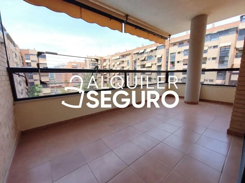 Exterior view of Flat for rent in Alicante / Alacant  with Air Conditioner, Heating and Terrace