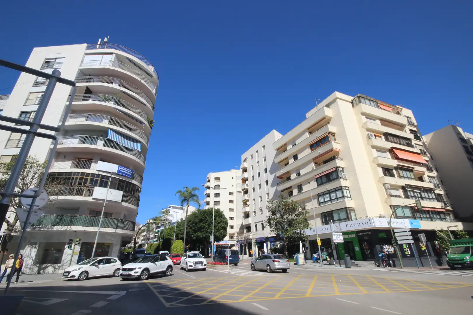 Außenansicht von Geschaftsraum zur Miete in Marbella