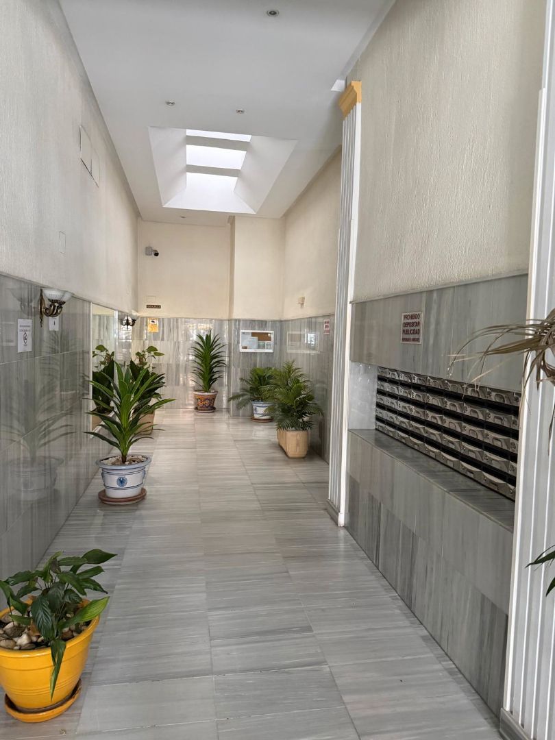 Flat for sale in Torremolinos  with Air Conditioner, Terrace and Balcony