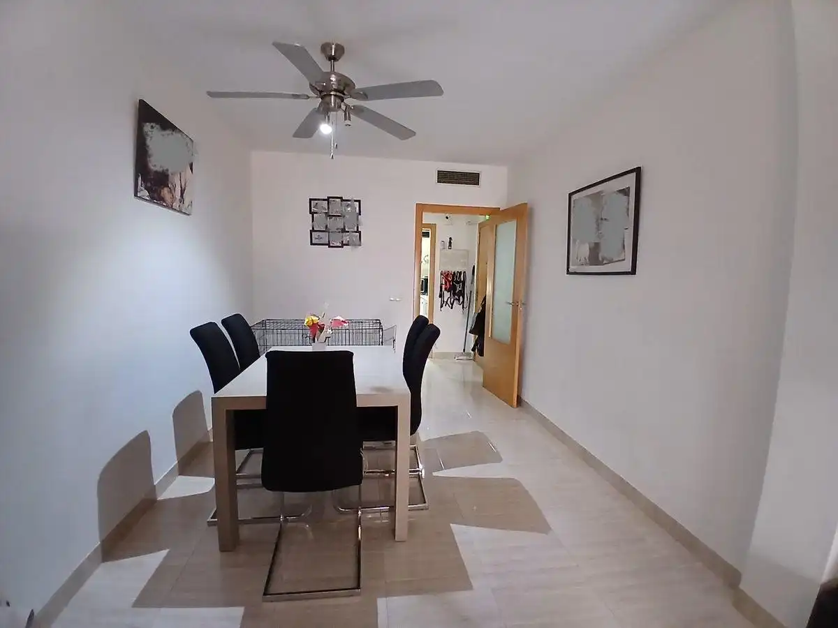 Comedor de Piso en venta en Deltebre con Terraza, Amueblado y Balcón