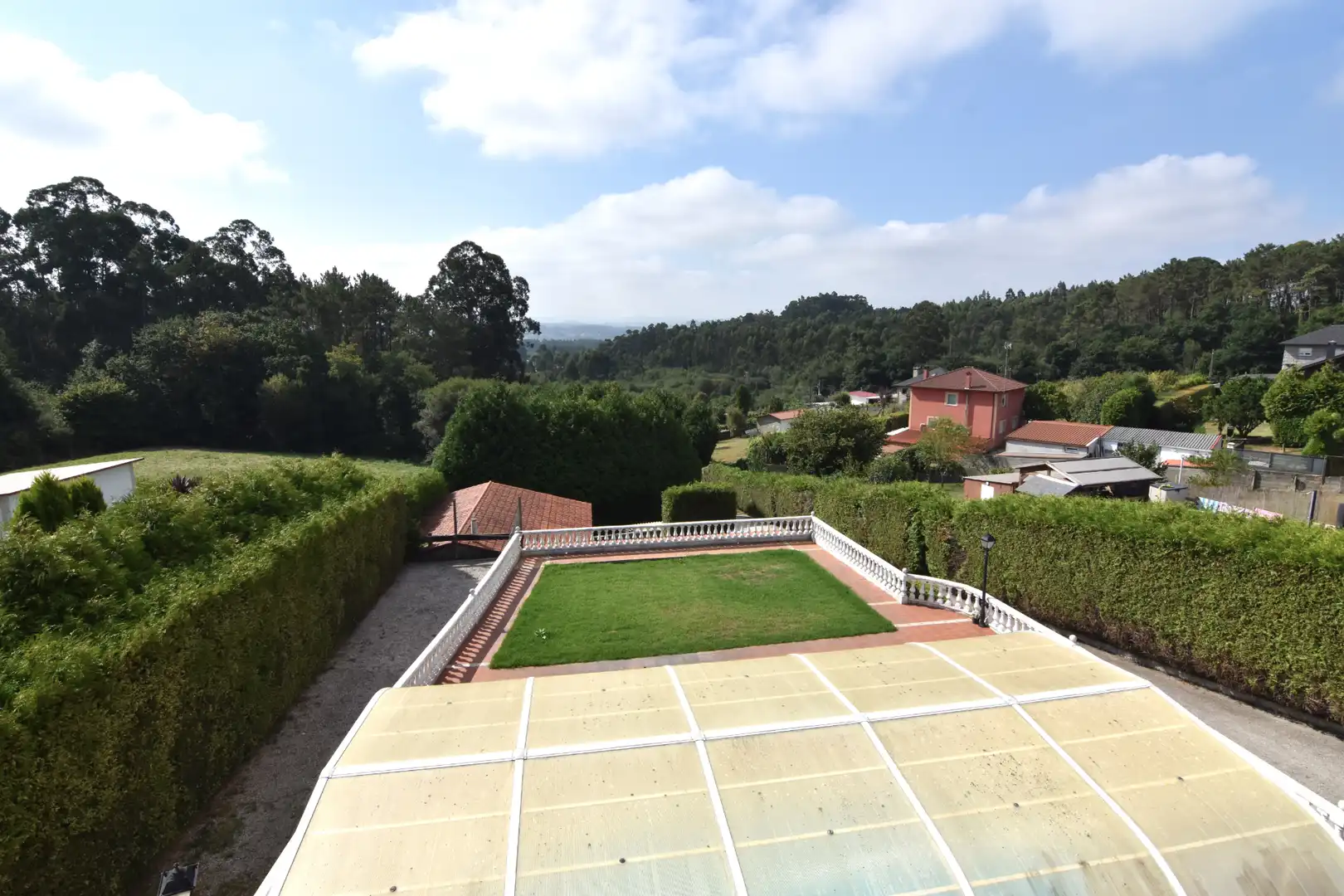 Terraza de Casa o chalet en venta en Bergondo con Calefacción, Jardín privado y Parquet