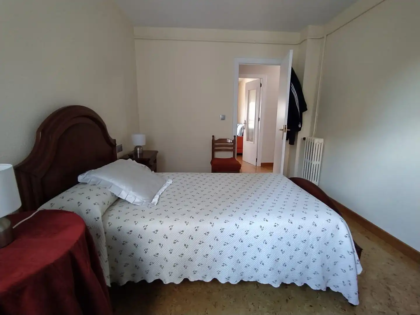 Habitación de Piso en venta en Ponferrada con Calefacción, Terraza y Trastero
