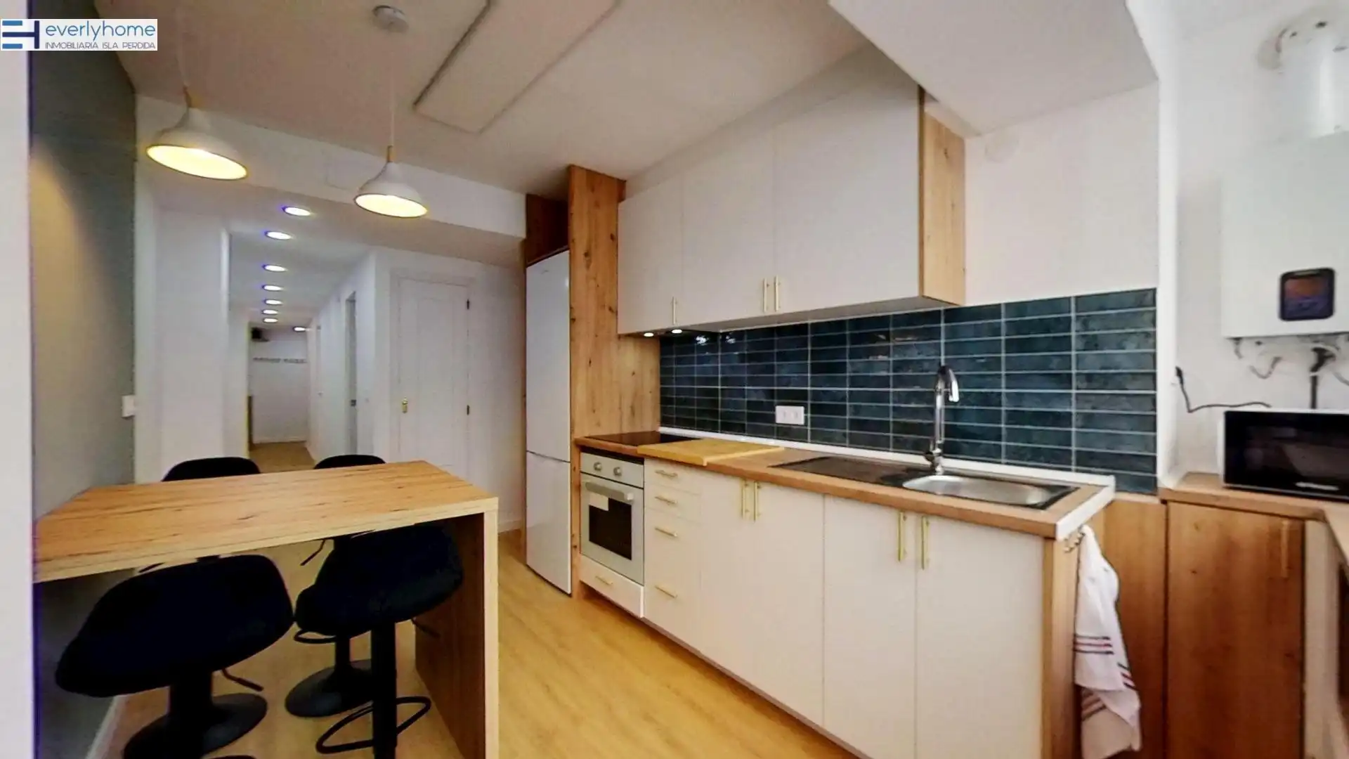 Cocina de Piso para compartir en Valencia con Terraza, Amueblado y Balcón
