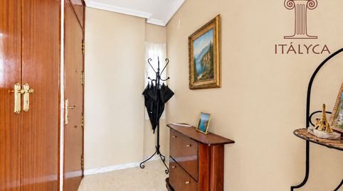 Foto 5 de Piso en venta en Avenida Veintiocho de Febrero, San Pablo, Sevilla Capital