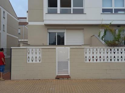 Exterior view of House or chalet for sale in Moncofa  with Air Conditioner, Terrace and Swimming Pool