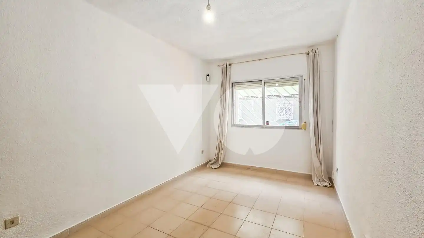 Bedroom of Ground floor for sale in Madrid  with Alarm