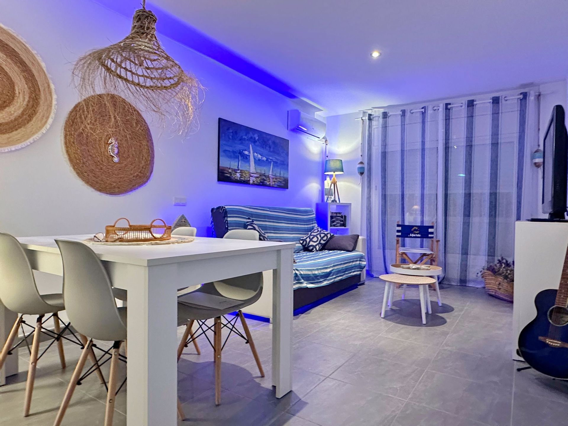 Living room of Flat for sale in Calafell  with Air Conditioner, Heating and Terrace