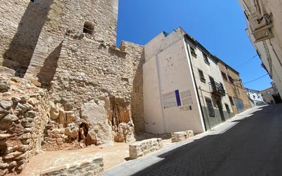 Vista exterior de Casa o xalet en venda en Martos amb Terrassa