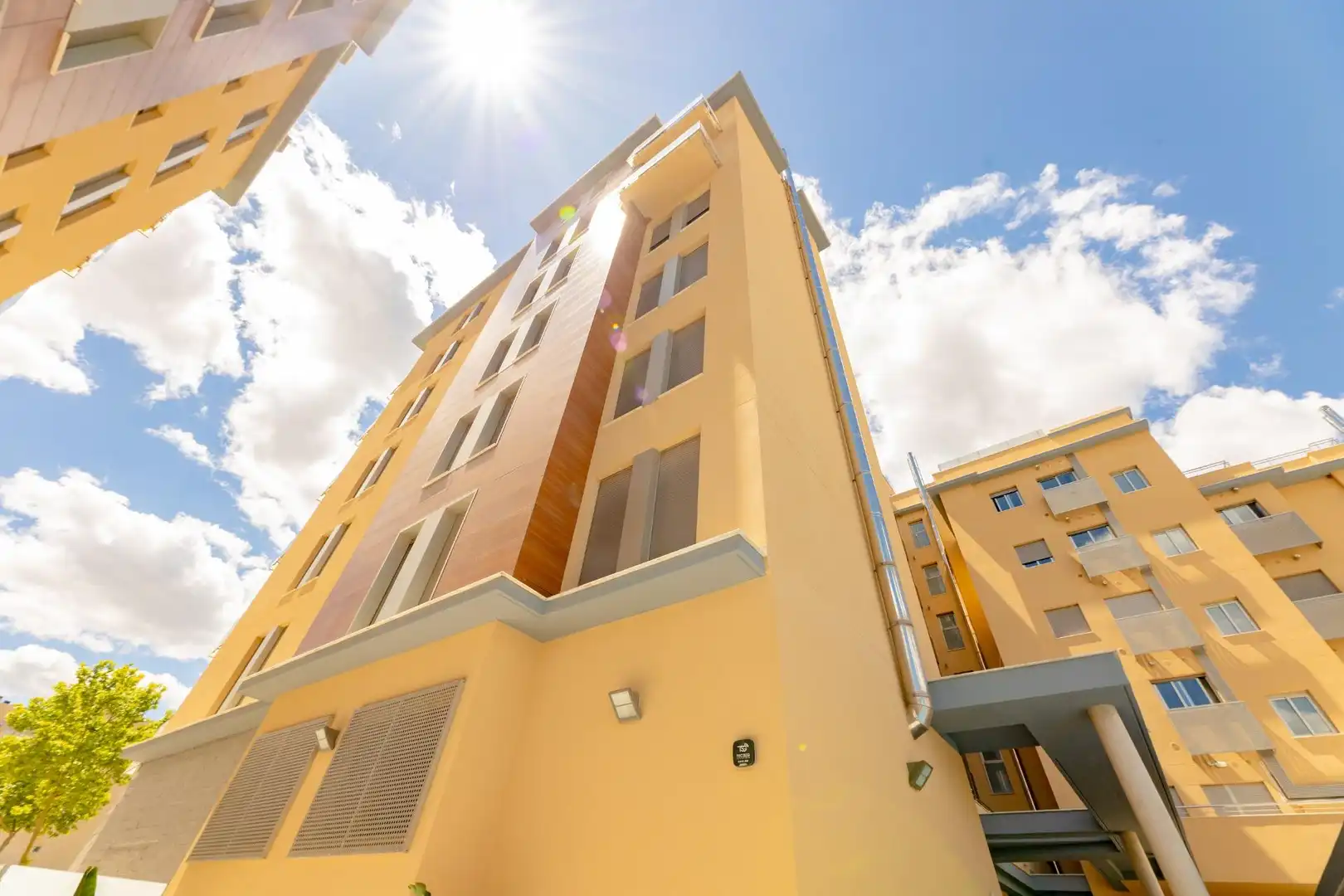 Vista exterior de Àtic en venda en Gandia amb Aire condicionat, Calefacció i Parquet