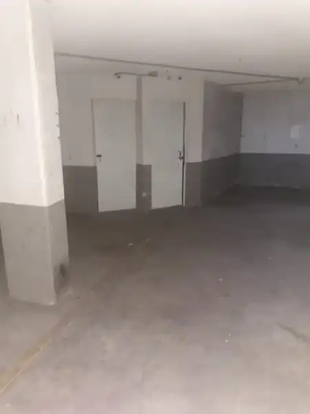 Garage zum Verkauf in Manlleu