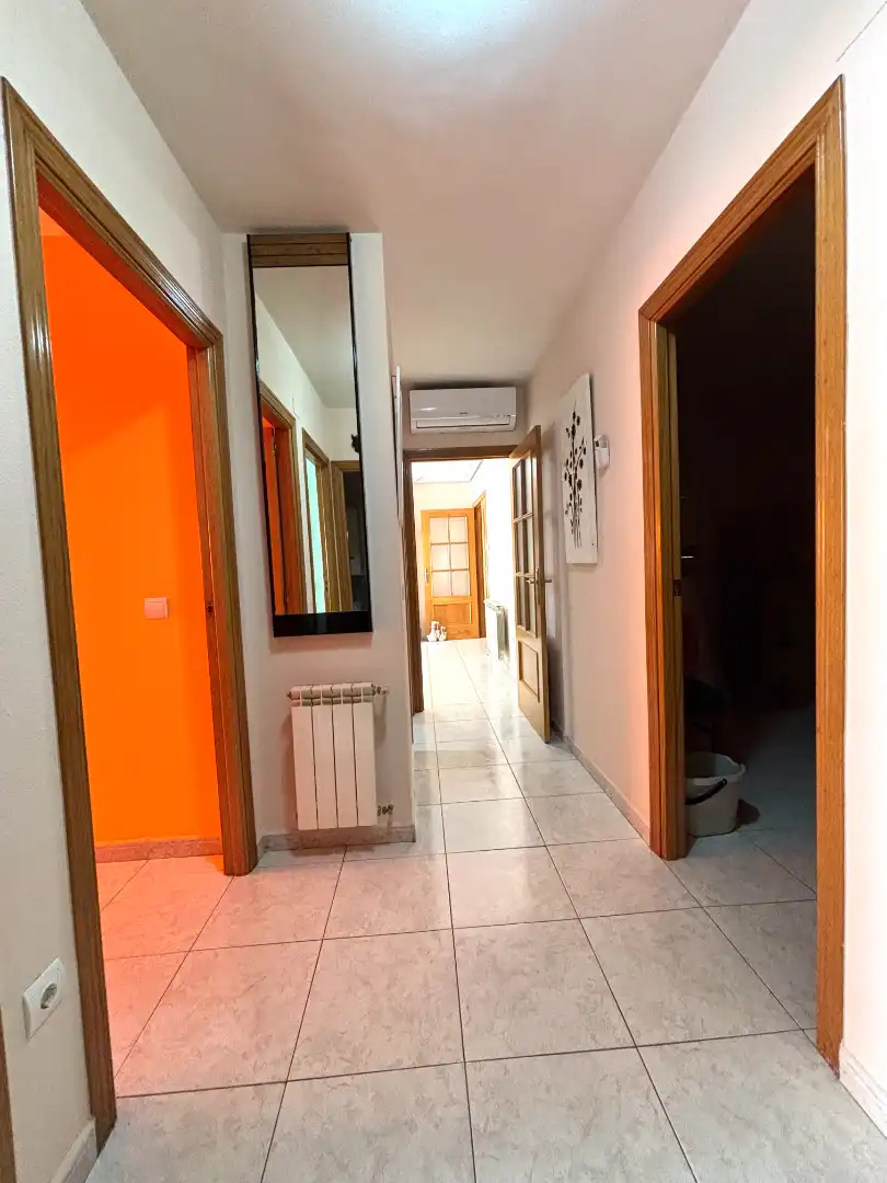 Piso con ascensor en venta en Avenida Donantes de Sangre 24, imagen 13