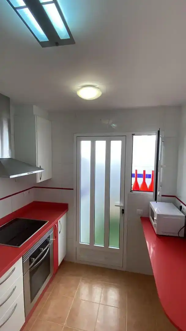 Cuina de Dúplex de lloguer en San Javier amb Aire condicionat, Moblat i Forn