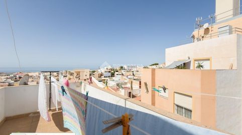 Foto 2 de Casa adosada en venta en Adra, Almería