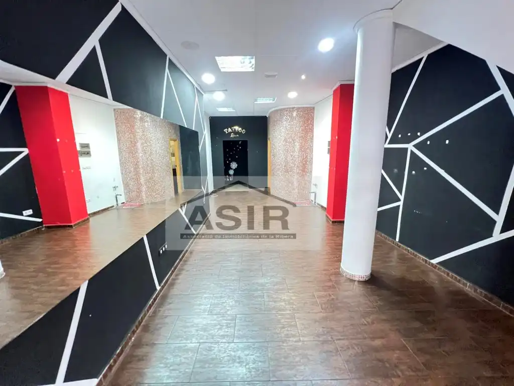 Local comercial de lloguer a Casc Urbà, imagen 9