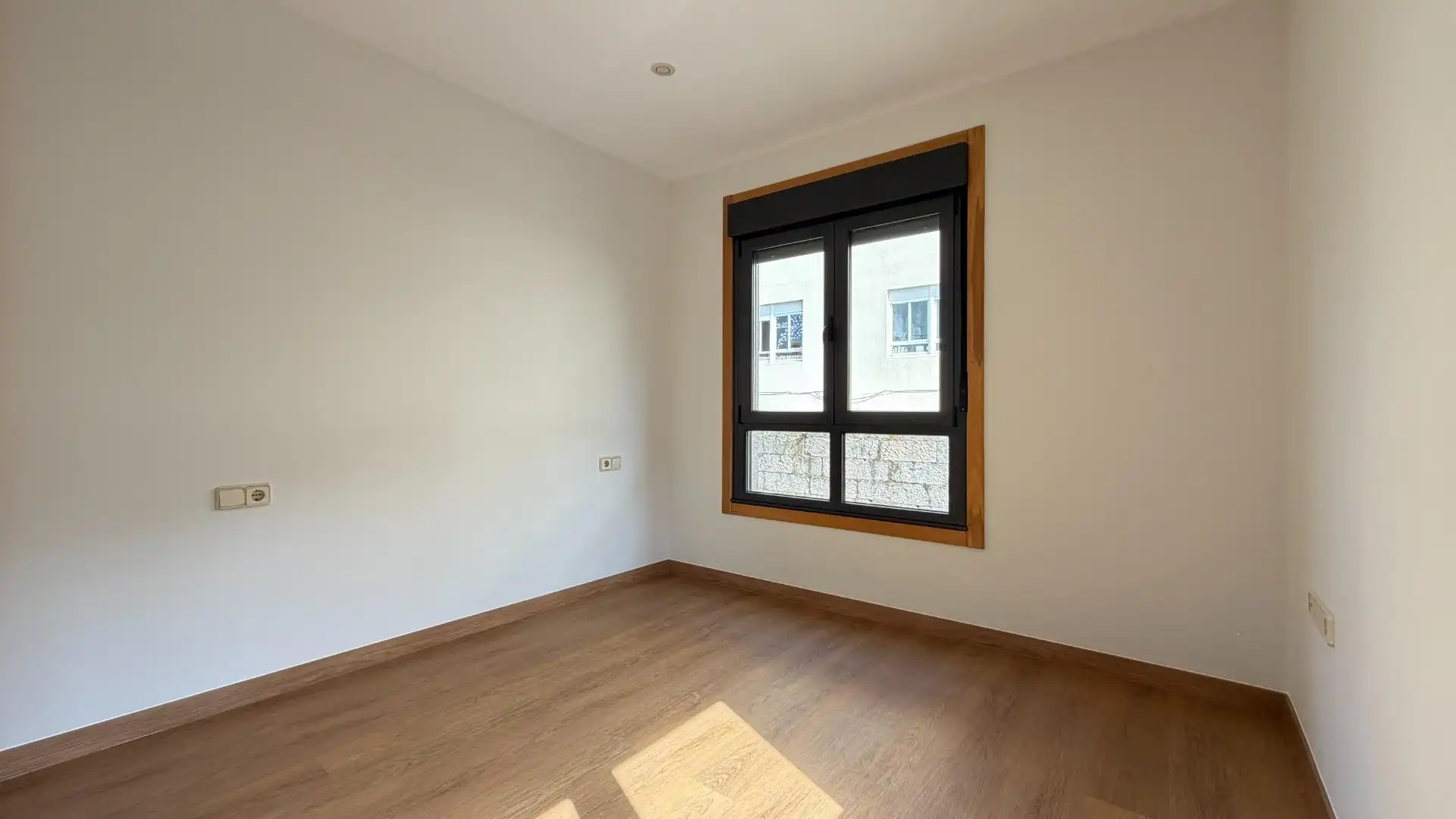 Bedroom of Flat for sale in Vigo   with Heating