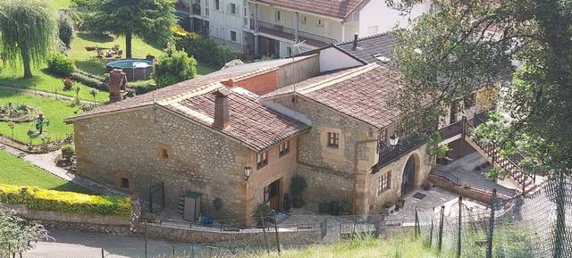 Casa-chalet en Venta en Arce